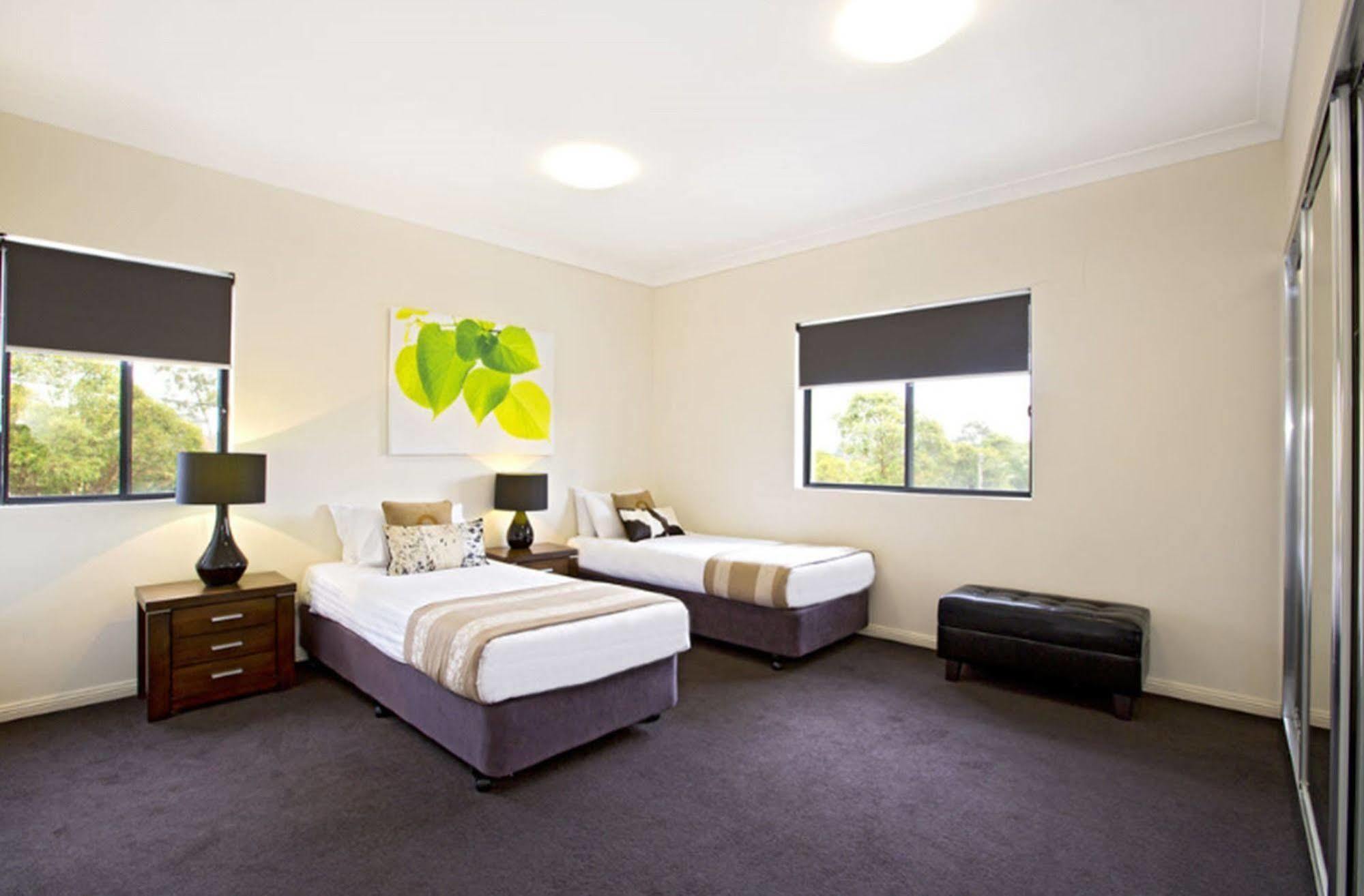 Astina Serviced Apartments - Central Penrith Extérieur photo